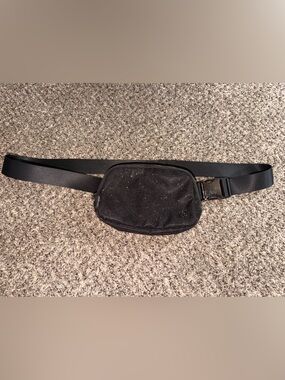 lululemon camo duffle bag lululemon athletica | Bags | Lululemon Athletica Black Camo Duffel Bag
